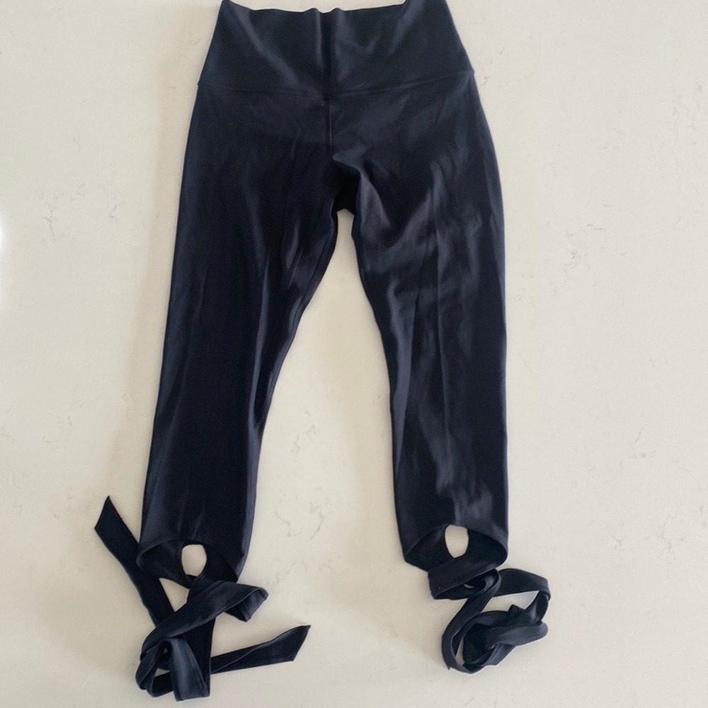 Lululemon Align Crop Love Knot